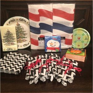 Lots of Misc. Party Paper Products ⛄️🎄🎃🇺🇸